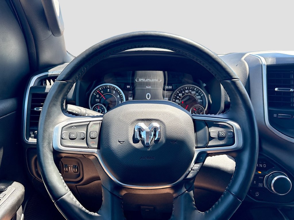 Used 2022 RAM 1500 Big Horn AWD/4WD image 11