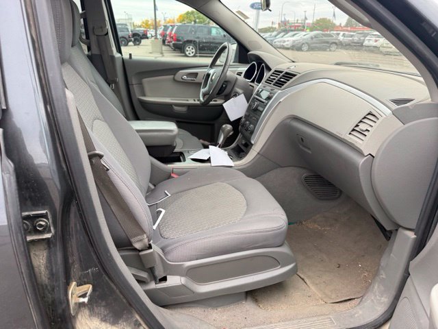 Used 2010 Chevrolet Traverse LT AWD/4WD image 12