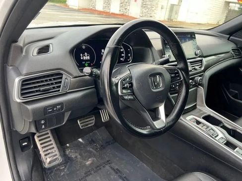 Used 2022 Honda Accord Sport image 23