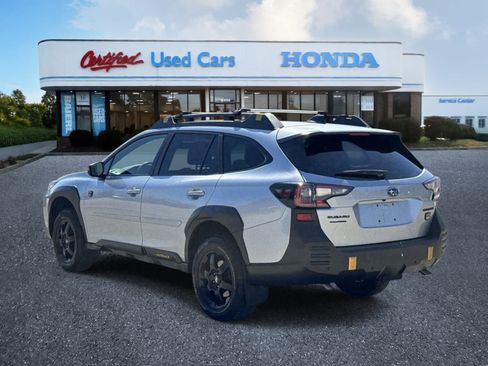 Used 2023 Subaru Outback Wilderness AWD/4WD image 3