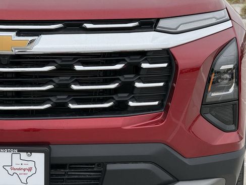 New 2026 Chevrolet Equinox LT image 8