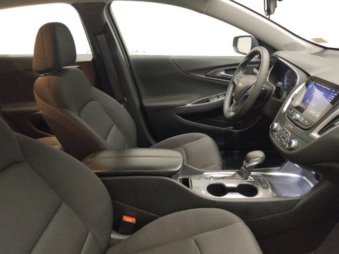 Used 2024 Chevrolet Malibu LT image 21