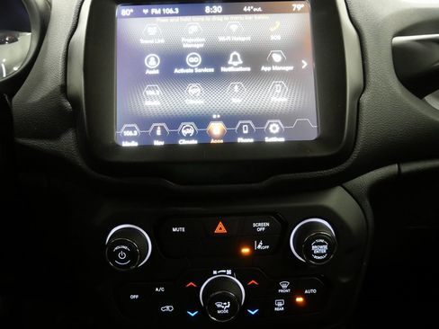 Certified 2023 Jeep Renegade Latitude image 20