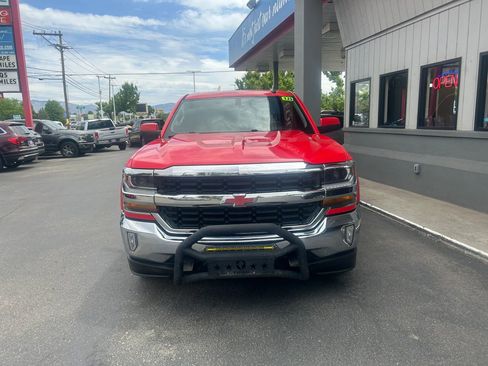 Used 2018 Chevrolet Silverado 1500 LT w/ All Star Edition AWD/4WD image 26