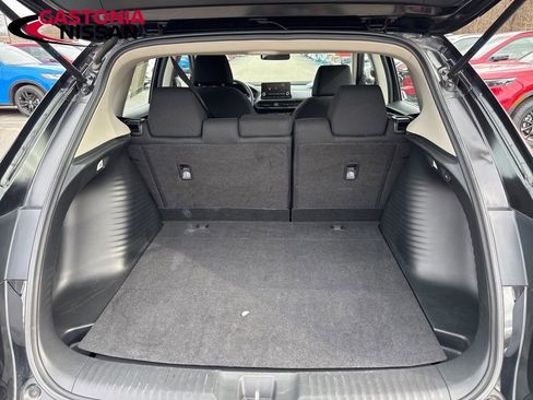 Used 2025 Honda HR-V LX image 14