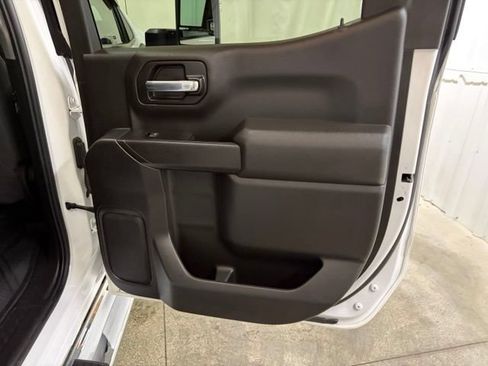 Used 2020 Chevrolet Silverado 1500 LT w/ True North Edition AWD/4WD image 14