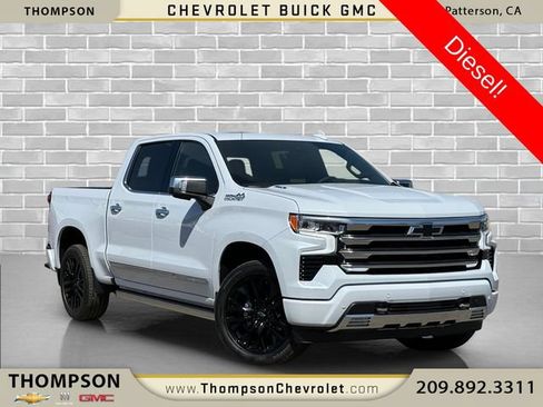 New 2026 Chevrolet Silverado 1500 High Country AWD/4WD image 1