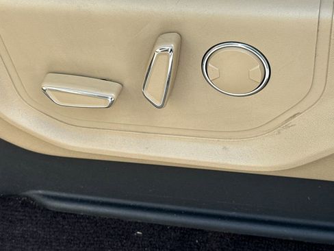 Used 2016 Ford F150 Lariat w/ Equipment Group 502A Luxury image 26