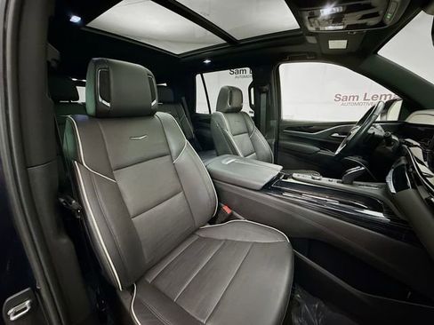 Used 2023 Cadillac Escalade Sport w/ Touring Package image 32