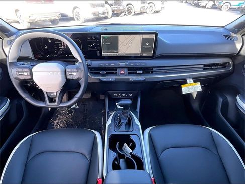 New 2025 Kia K4 GT-Line image 12