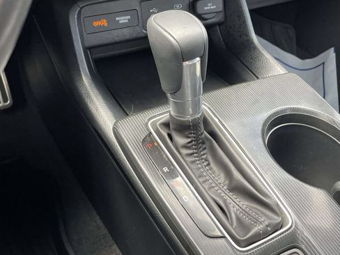 Used 2025 Honda Civic Sport image 41
