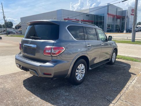 Used 2019 Nissan Armada SV w/ Driver Package RWD image 5