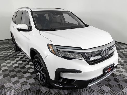 Used 2022 Honda Pilot Touring image 10