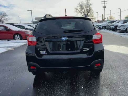 Used 2017 Subaru Crosstrek 2.0i Premium w/ Moonroof Package image 7