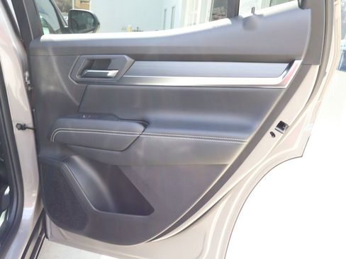 New 2026 GMC Terrain Elevation image 30