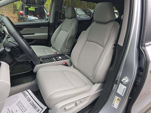 Used 2024 Honda Odyssey EX-L image 6