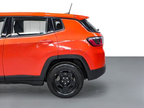 Used 2020 Jeep Compass Sport w/ Cold Weather Group image 11