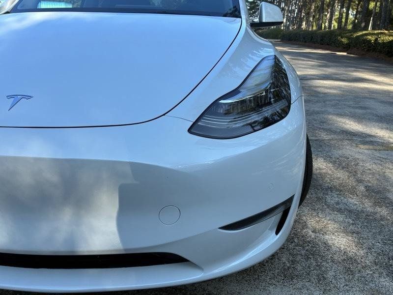 Used 2022 Tesla Model Y AWD image 16