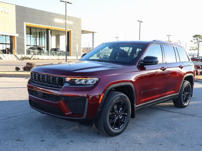 New 2026 Jeep Grand Cherokee Altitude