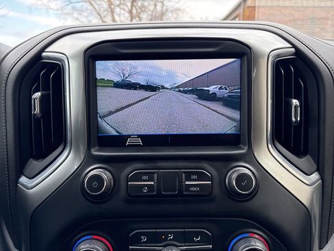 Used 2021 Chevrolet Silverado 3500 LT w/ Convenience Package image 39