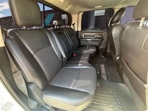 Used 2017 RAM 1500 Laramie w/ Convenience Group image 12