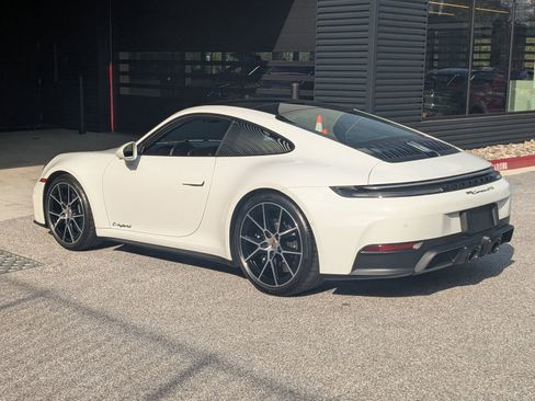 Certified 2025 Porsche 911 Carrera GTS RWD image 3