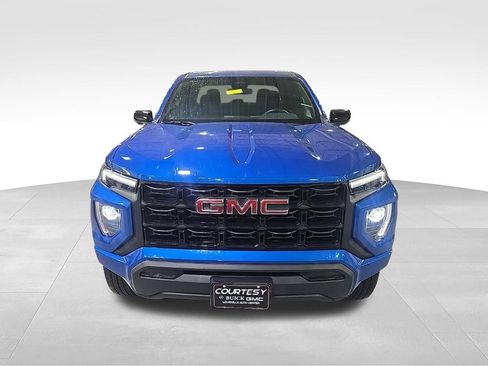 Used 2024 GMC Canyon Elevation RWD image 3