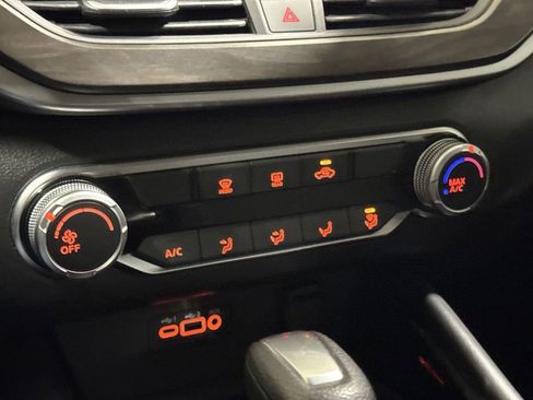 Used 2023 Nissan Altima 2.5 SV image 16