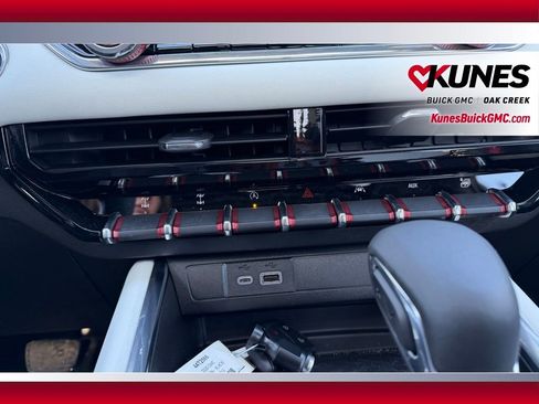 New 2026 GMC Canyon AT4X image 17