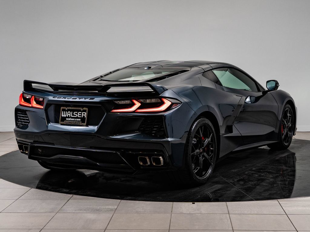 Used 2020 Chevrolet Corvette Stingray Premium Cpe w/ 3LT Preferred Equipment Group RWD image 10