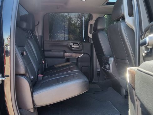 Used 2022 GMC Sierra 3500 Denali w/ Denali Ultimate Package AWD/4WD image 21