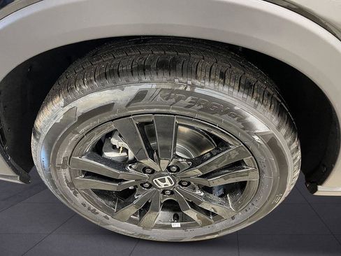 New 2026 Honda HR-V Sport image 11