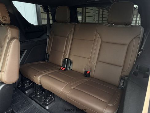 Used 2021 Chevrolet Tahoe High Country RWD image 33