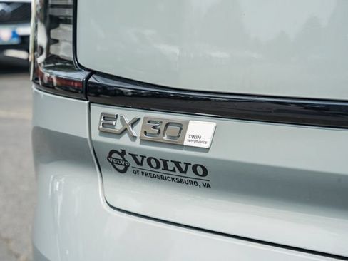 New 2026 Volvo EX30 Plus w/ Protection Package Premier AWD/4WD image 8
