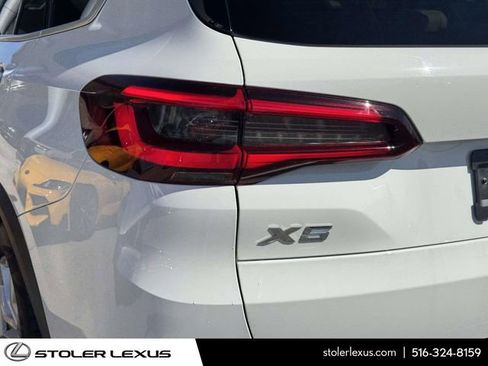 Used 2021 BMW X5 xDrive40i w/ Convenience Package AWD/4WD image 10