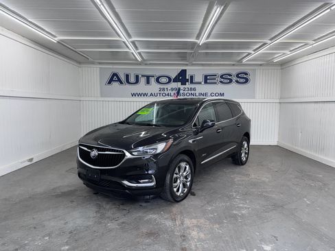 Used 2019 Buick Enclave Avenir w/ Avenir Technology Package AWD/4WD image 1