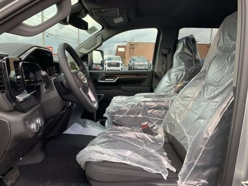 New 2026 GMC Sierra 2500 SLE image 12