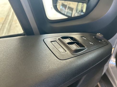 New 2026 RAM ProMaster 2500 w/ Premium Convenience Group image 33