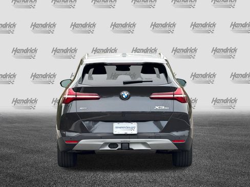 Used 2025 BMW X3 xDrive30i w/ Premium Package image 6