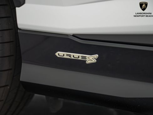Used 2024 Lamborghini Urus S AWD/4WD image 39