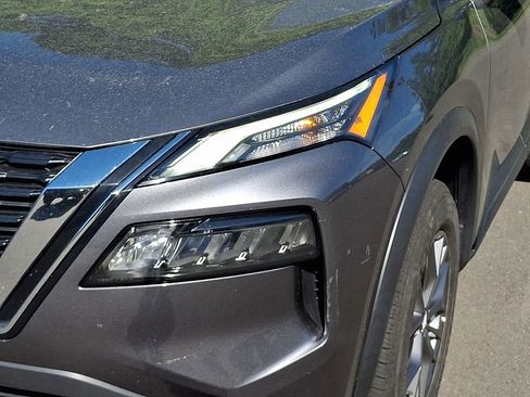 Used 2023 Nissan Rogue S FWD image 9