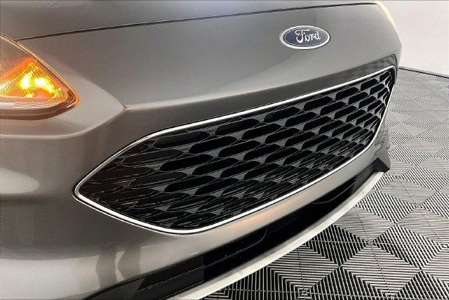 Used 2022 Ford Escape SE FWD image 33