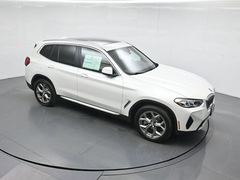 Used 2023 BMW X3 sDrive30i image 41