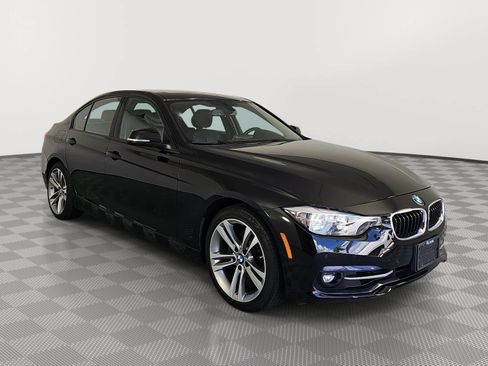 Used 2016 BMW 328i xDrive Sedan AWD/4WD image 2
