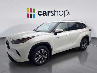 Used 2021 Toyota Highlander XLE