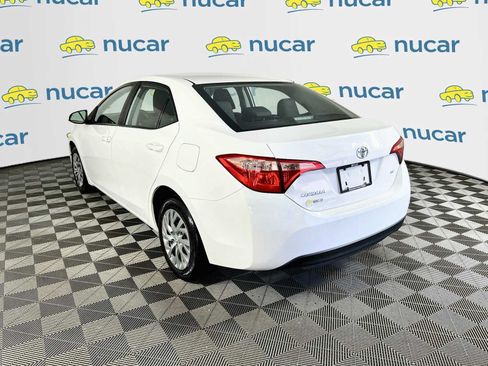 Used 2018 Toyota Corolla LE FWD image 5