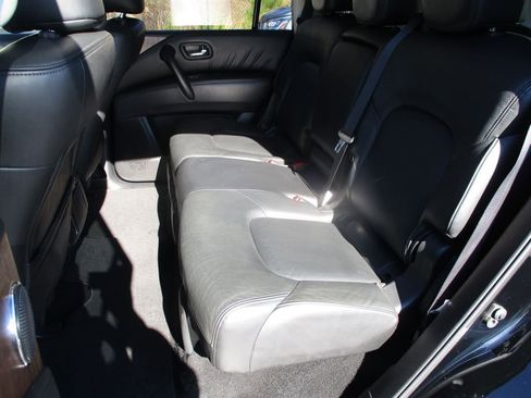 Used 2022 Nissan Armada SL image 12