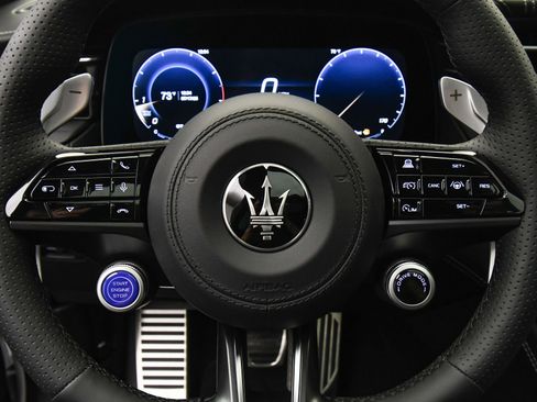 New 2025 Maserati Grecale Modena image 32