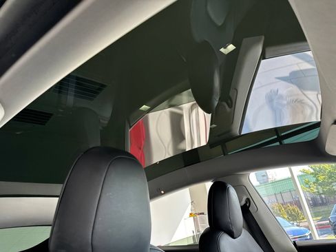Used 2020 Tesla Model Y Long Range AWD/4WD image 52