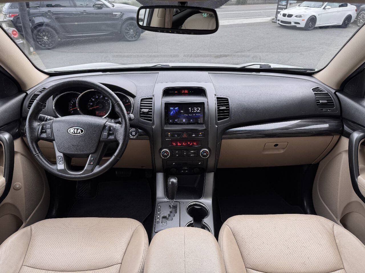 Used 2013 Kia Sorento EX AWD/4WD image 21